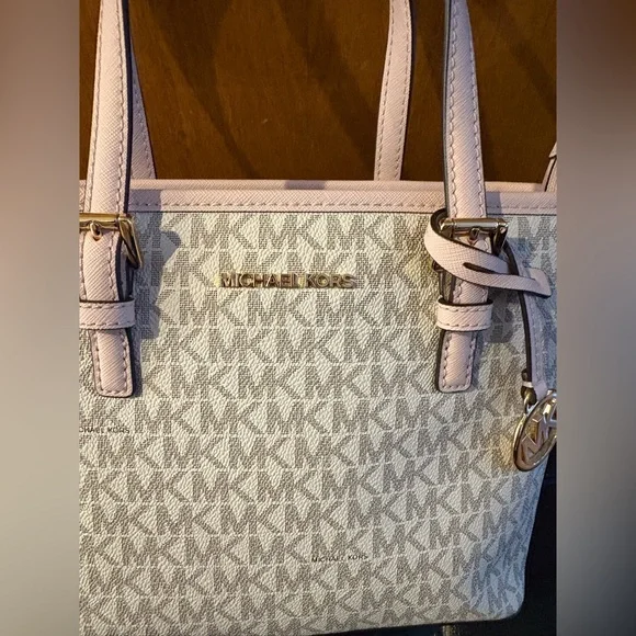 Michael Kors Jet Set Extra Small. - Picture 2 of 6